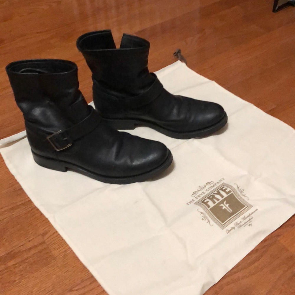 Ankle boots